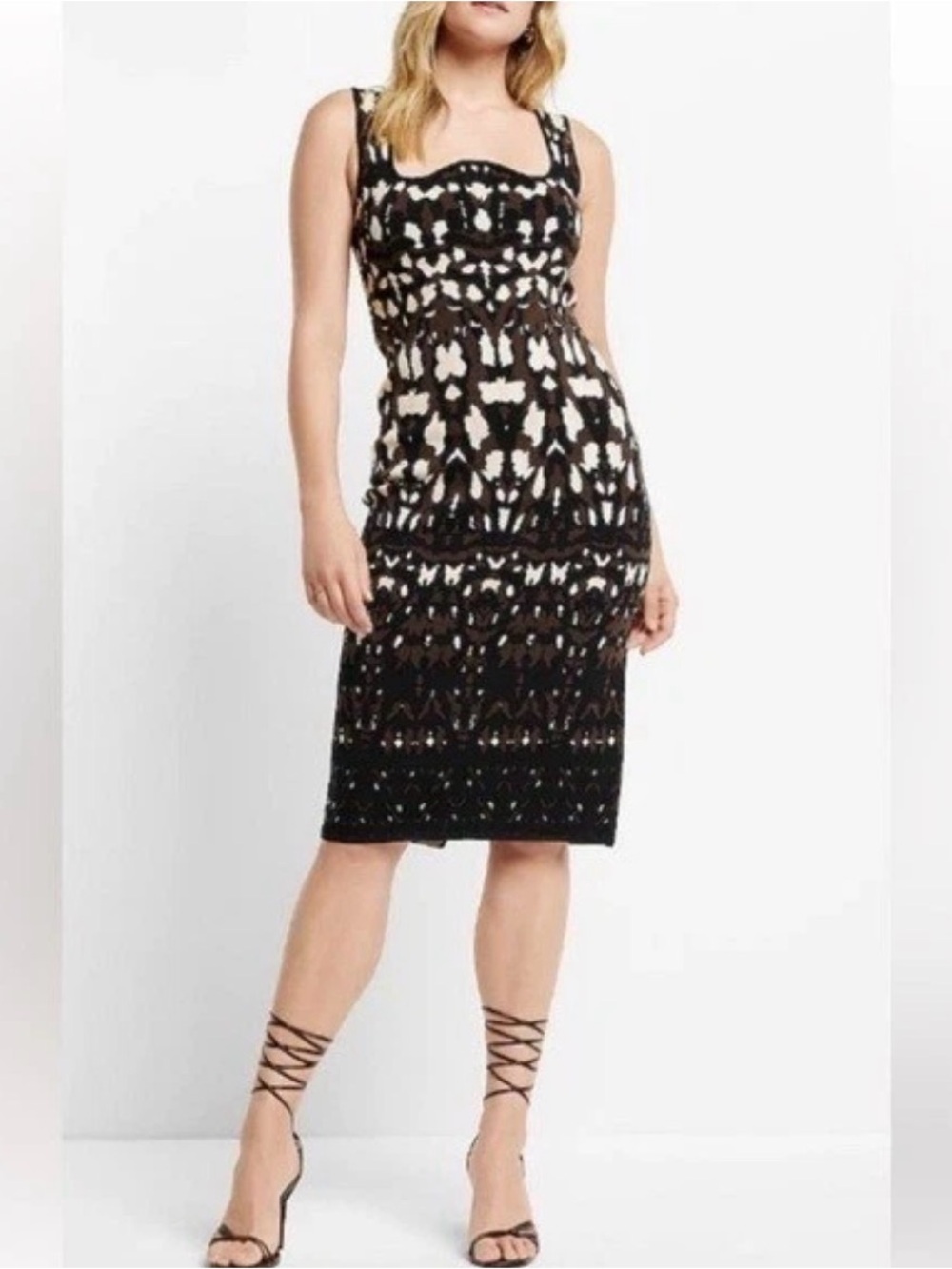 Express Body Contour Knit Patterned Dress Size Medium